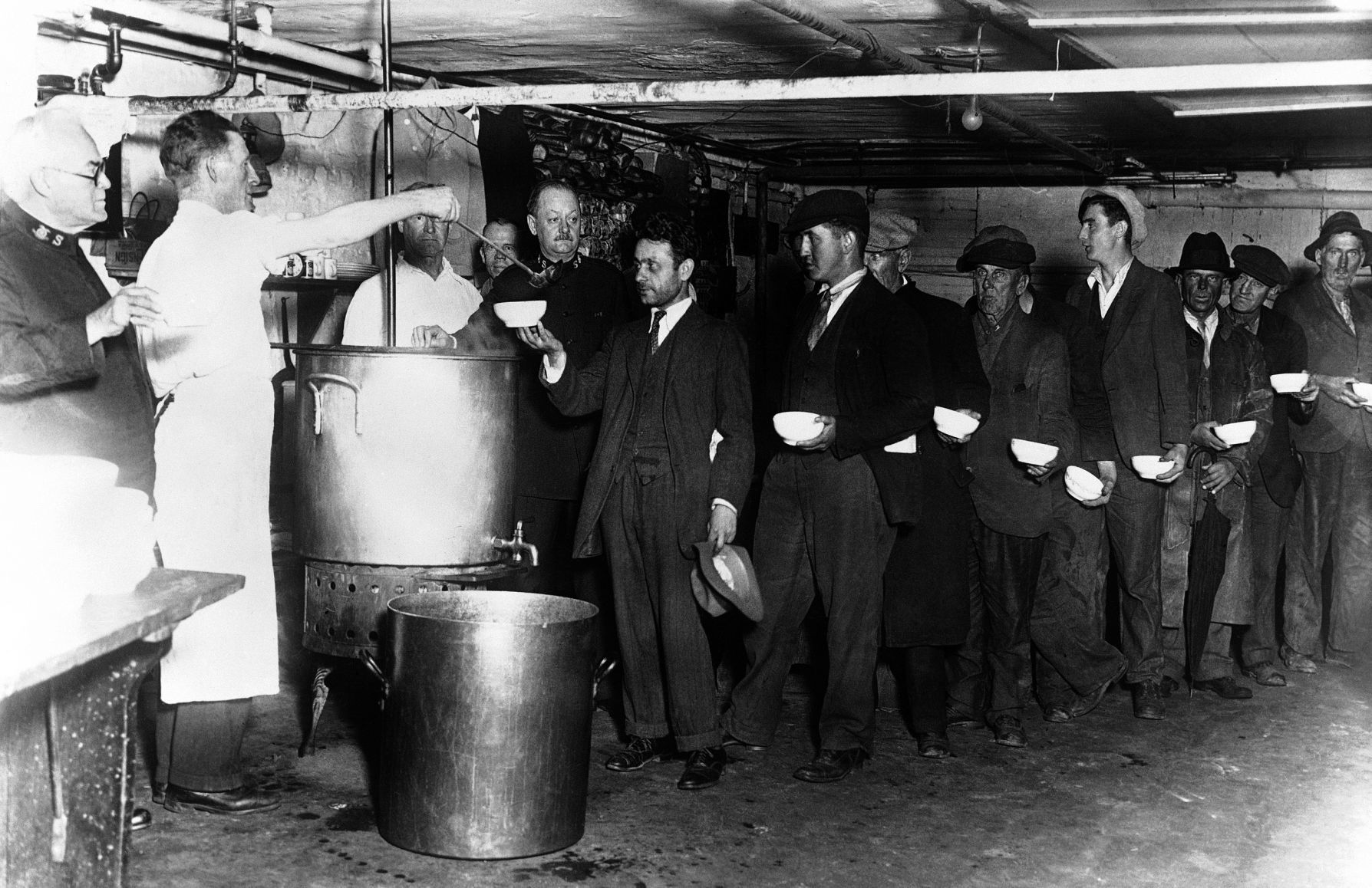1930: Soup Queue
